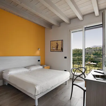 Aparthotel Caffe Maya 4*