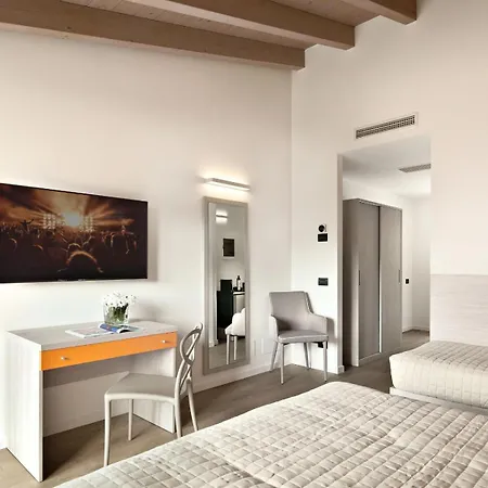 Caffe Maya 4* Maslianico