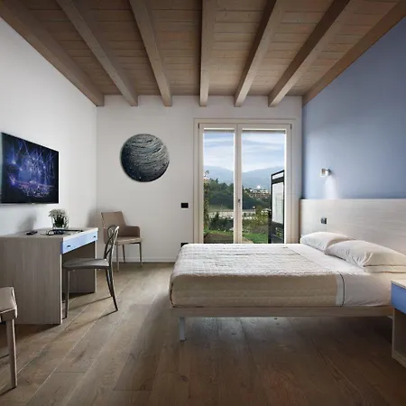 Aparthotel Caffe Maya Maslianico