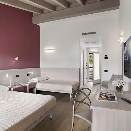Caffe Maya Apart-hotel